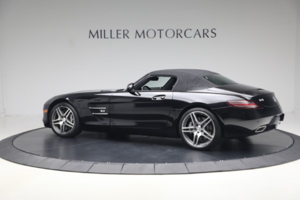 Used 2012 Mercedes-Benz SLS AMG for sale $139,900 at Alfa Romeo of Greenwich in Greenwich CT 06830 24
