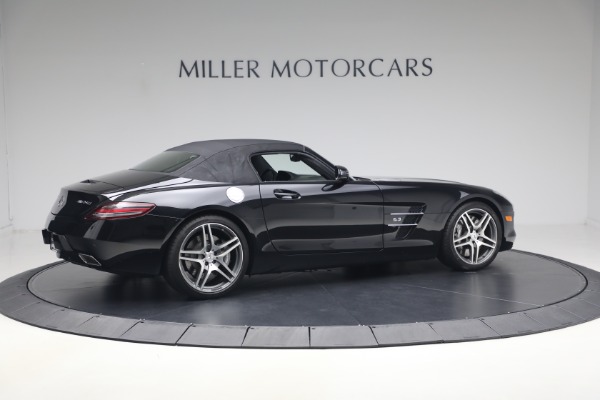 Used 2012 Mercedes-Benz SLS AMG for sale $139,900 at Alfa Romeo of Greenwich in Greenwich CT 06830 28