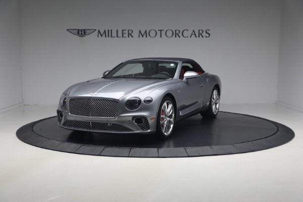 Used 2022 Bentley Continental GTC V8 for sale $219,900 at Alfa Romeo of Greenwich in Greenwich CT 06830 14