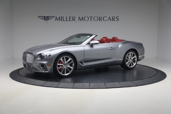 Used 2022 Bentley Continental GTC V8 for sale $219,900 at Alfa Romeo of Greenwich in Greenwich CT 06830 2