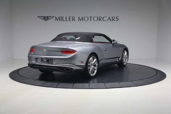 Used 2022 Bentley Continental GTC V8 for sale $219,900 at Alfa Romeo of Greenwich in Greenwich CT 06830 20