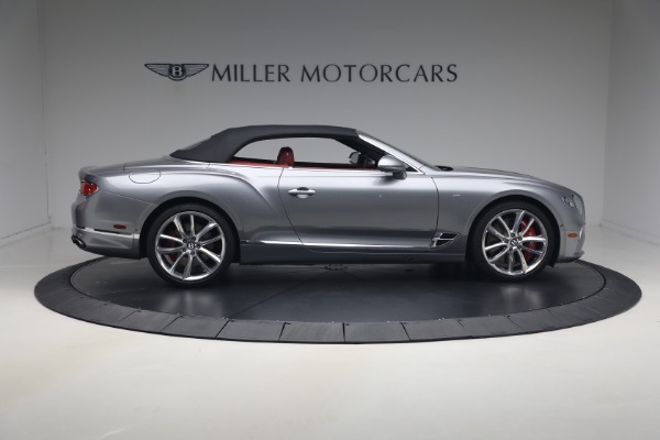 Used 2022 Bentley Continental GTC V8 for sale $219,900 at Alfa Romeo of Greenwich in Greenwich CT 06830 22