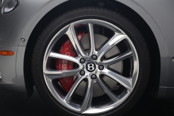 Used 2022 Bentley Continental GTC V8 for sale $219,900 at Alfa Romeo of Greenwich in Greenwich CT 06830 25