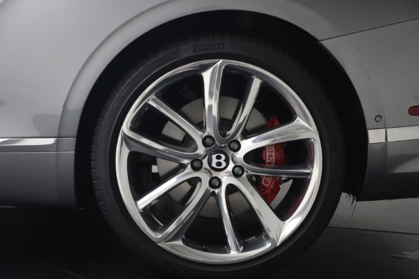 Used 2022 Bentley Continental GTC V8 for sale $219,900 at Alfa Romeo of Greenwich in Greenwich CT 06830 26