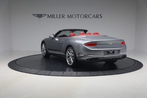 Used 2022 Bentley Continental GTC V8 for sale $219,900 at Alfa Romeo of Greenwich in Greenwich CT 06830 5