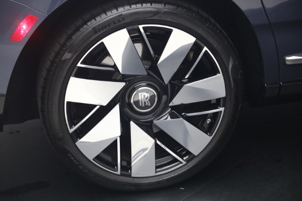 Used 2025 Rolls-Royce Cullinan for sale $419,900 at Alfa Romeo of Greenwich in Greenwich CT 06830 14