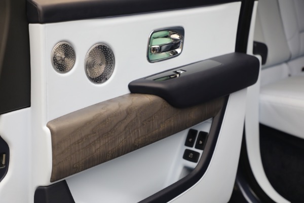 Used 2025 Rolls-Royce Cullinan for sale $419,900 at Alfa Romeo of Greenwich in Greenwich CT 06830 28
