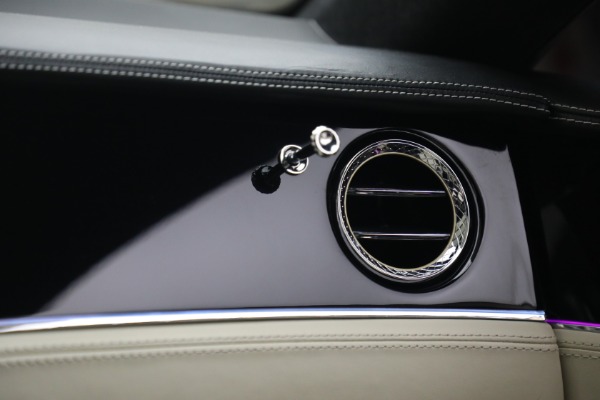 Used 2021 Bentley Continental GT for sale $151,900 at Alfa Romeo of Greenwich in Greenwich CT 06830 28