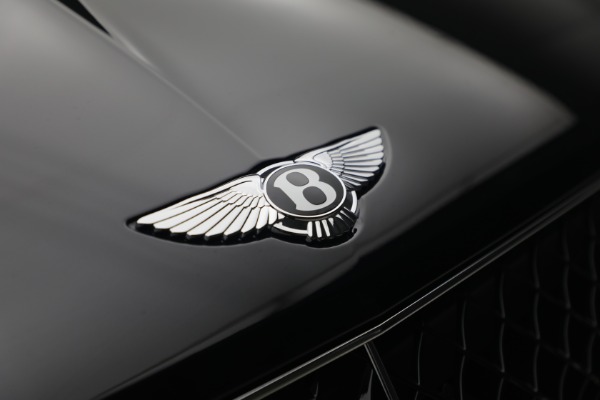 New 2026 Bentley Bentayga V8 for sale $244,330 at Alfa Romeo of Greenwich in Greenwich CT 06830 13