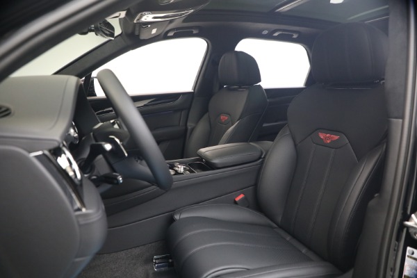 New 2026 Bentley Bentayga V8 for sale $244,330 at Alfa Romeo of Greenwich in Greenwich CT 06830 21