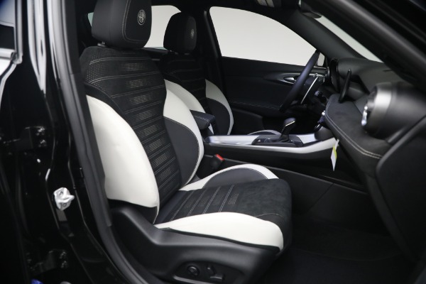 New 2026 Alfa Romeo Tonale Sport Speciale for sale $49,790 at Alfa Romeo of Greenwich in Greenwich CT 06830 13