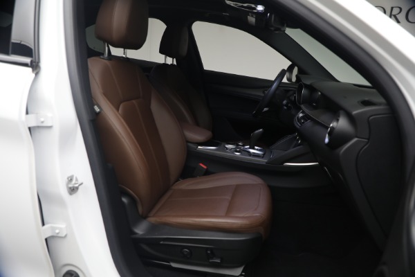 Used 2023 Alfa Romeo Stelvio Ti for sale $32,900 at Alfa Romeo of Greenwich in Greenwich CT 06830 17