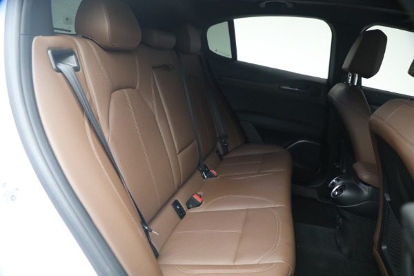 Used 2023 Alfa Romeo Stelvio Ti for sale $32,900 at Alfa Romeo of Greenwich in Greenwich CT 06830 19