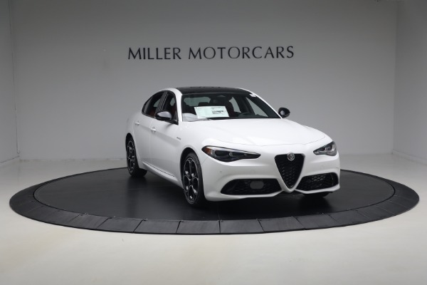 New 2026 Alfa Romeo Giulia Veloce for sale $55,870 at Alfa Romeo of Greenwich in Greenwich CT 06830 12