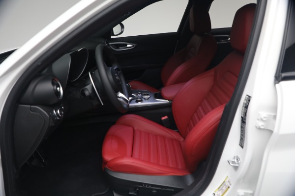 New 2026 Alfa Romeo Giulia Veloce for sale $55,870 at Alfa Romeo of Greenwich in Greenwich CT 06830 14