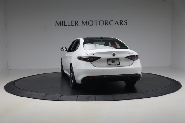 New 2026 Alfa Romeo Giulia Veloce for sale $55,870 at Alfa Romeo of Greenwich in Greenwich CT 06830 6