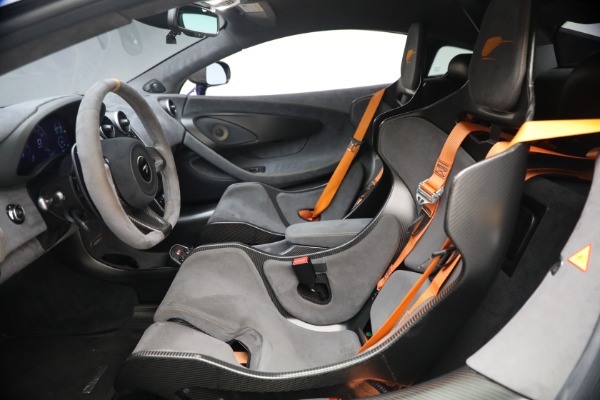 Used 2019 McLaren 600LT for sale Call for price at Alfa Romeo of Greenwich in Greenwich CT 06830 23