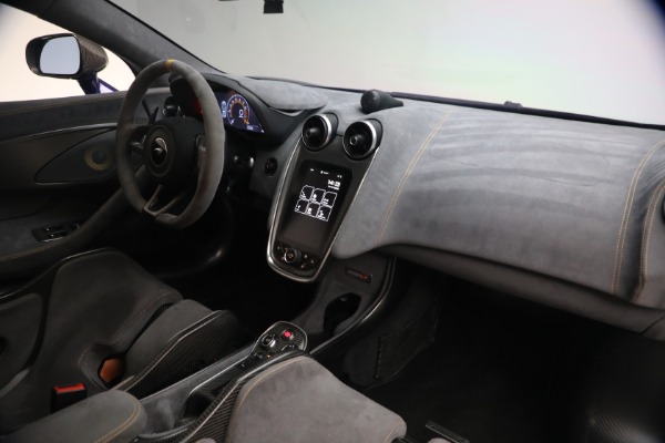 Used 2019 McLaren 600LT for sale Call for price at Alfa Romeo of Greenwich in Greenwich CT 06830 27