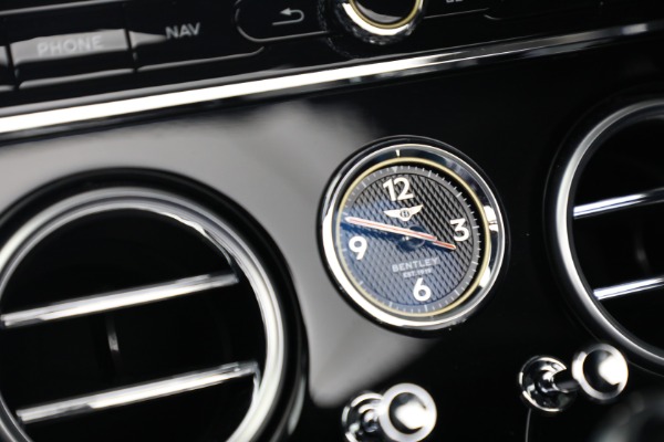 Used 2024 Bentley Continental GTC Speed for sale $299,900 at Alfa Romeo of Greenwich in Greenwich CT 06830 26