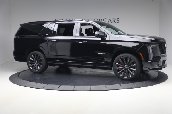 Used 2026 Cadillac Escalade-V ESV for sale $189,900 at Alfa Romeo of Greenwich in Greenwich CT 06830 10