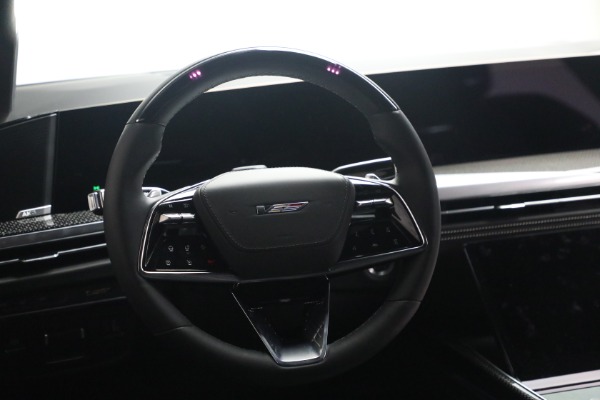 Used 2026 Cadillac Escalade-V ESV for sale $189,900 at Alfa Romeo of Greenwich in Greenwich CT 06830 19