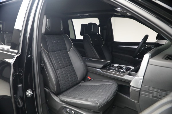 Used 2026 Cadillac Escalade-V ESV for sale $189,900 at Alfa Romeo of Greenwich in Greenwich CT 06830 22