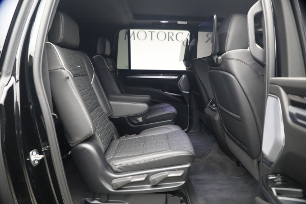 Used 2026 Cadillac Escalade-V ESV for sale $189,900 at Alfa Romeo of Greenwich in Greenwich CT 06830 24