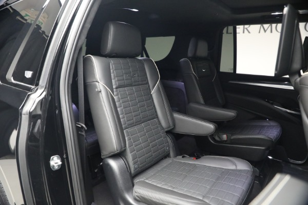 Used 2026 Cadillac Escalade-V ESV for sale $189,900 at Alfa Romeo of Greenwich in Greenwich CT 06830 25
