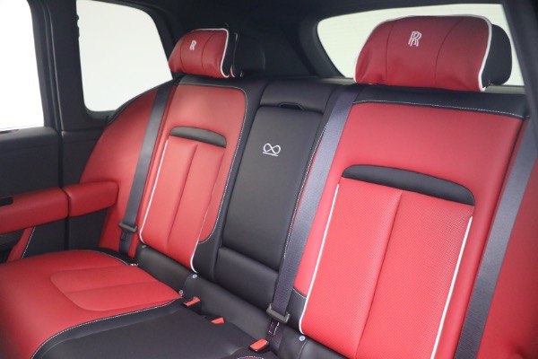 New 2027 Rolls-Royce Black Badge Cullinan for sale $569,350 at Alfa Romeo of Greenwich in Greenwich CT 06830 23