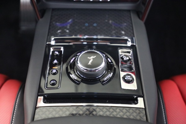 New 2027 Rolls-Royce Black Badge Cullinan for sale $569,350 at Alfa Romeo of Greenwich in Greenwich CT 06830 25