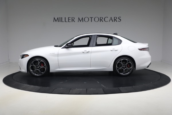 New 2026 Alfa Romeo Giulia Veloce for sale $57,670 at Alfa Romeo of Greenwich in Greenwich CT 06830 3
