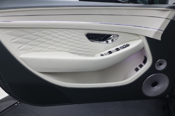 Used 2026 Bentley Continental GT Azure for sale $319,900 at Alfa Romeo of Greenwich in Greenwich CT 06830 16