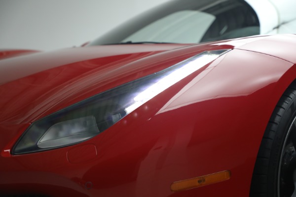 Used 2018 Ferrari 488 GTB for sale $399,900 at Alfa Romeo of Greenwich in Greenwich CT 06830 22