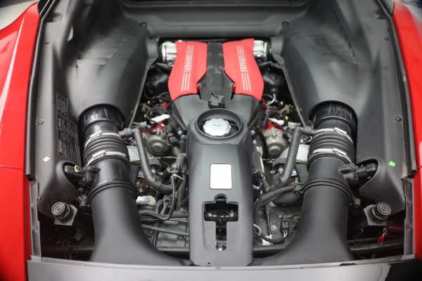 Used 2018 Ferrari 488 GTB for sale $399,900 at Alfa Romeo of Greenwich in Greenwich CT 06830 26