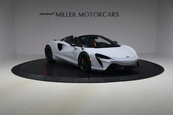 New 2026 McLaren Artura Spider Vision for sale $337,400 at Alfa Romeo of Greenwich in Greenwich CT 06830 10