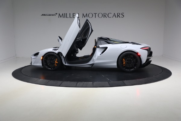 New 2026 McLaren Artura Spider Vision for sale $337,400 at Alfa Romeo of Greenwich in Greenwich CT 06830 14
