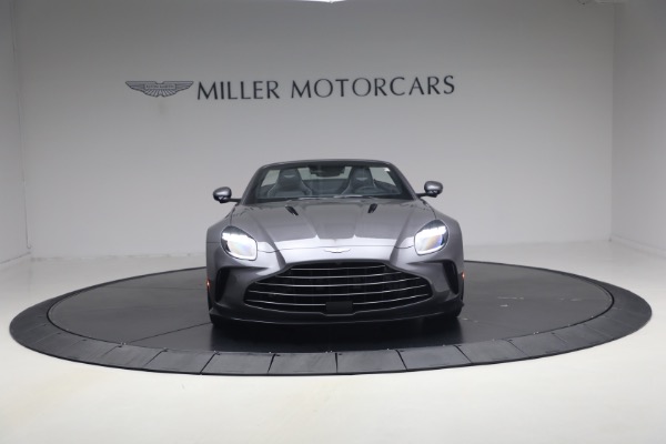 New 2026 Aston Martin Vantage S Roadster for sale $277,680 at Alfa Romeo of Greenwich in Greenwich CT 06830 14