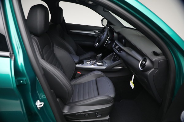 New 2026 Alfa Romeo Stelvio Veloce for sale $62,965 at Alfa Romeo of Greenwich in Greenwich CT 06830 16