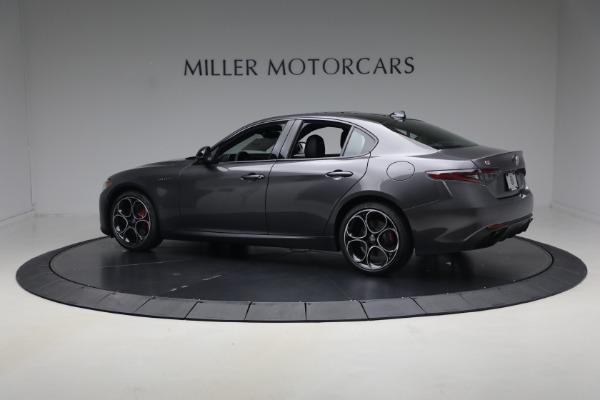 New 2026 Alfa Romeo Giulia Veloce for sale $55,815 at Alfa Romeo of Greenwich in Greenwich CT 06830 4