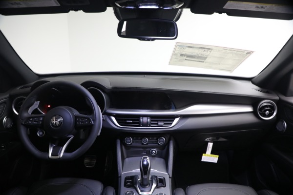 New 2026 Alfa Romeo Stelvio Veloce for sale $61,965 at Alfa Romeo of Greenwich in Greenwich CT 06830 20