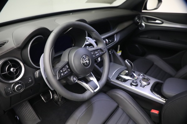 New 2026 Alfa Romeo Stelvio Veloce for sale $61,965 at Alfa Romeo of Greenwich in Greenwich CT 06830 21