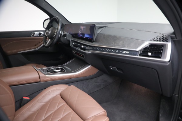 Used 2024 BMW X5 xDrive50e for sale $63,900 at Alfa Romeo of Greenwich in Greenwich CT 06830 18