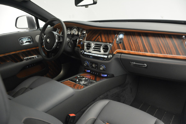 Used 2015 Rolls-Royce Wraith for sale Sold at Alfa Romeo of Greenwich in Greenwich CT 06830 26