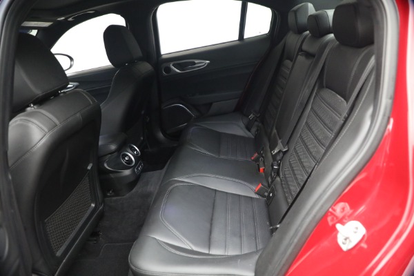 Used 2023 Alfa Romeo Giulia Veloce for sale $33,900 at Alfa Romeo of Greenwich in Greenwich CT 06830 18