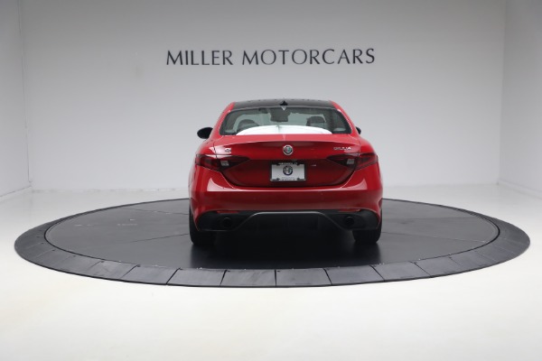 Used 2023 Alfa Romeo Giulia Veloce for sale $33,900 at Alfa Romeo of Greenwich in Greenwich CT 06830 6