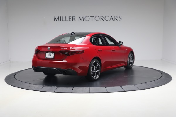 Used 2023 Alfa Romeo Giulia Veloce for sale $33,900 at Alfa Romeo of Greenwich in Greenwich CT 06830 7