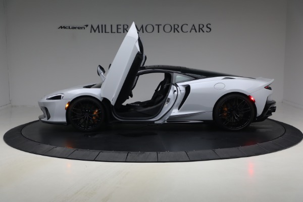 Used 2025 McLaren GTS Performance for sale $189,900 at Alfa Romeo of Greenwich in Greenwich CT 06830 13