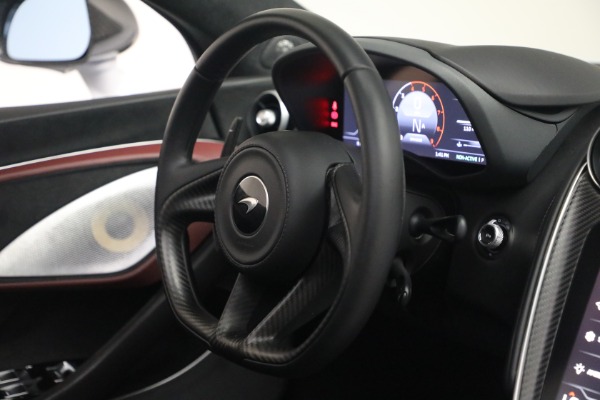 Used 2025 McLaren GTS Performance for sale $189,900 at Alfa Romeo of Greenwich in Greenwich CT 06830 27