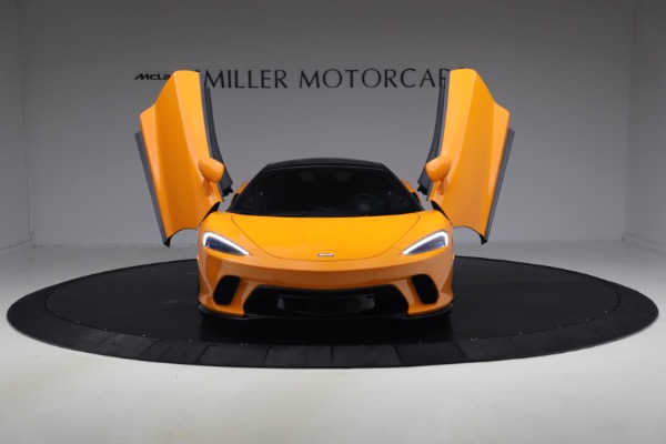 Used 2023 McLaren GT for sale $166,900 at Alfa Romeo of Greenwich in Greenwich CT 06830 13