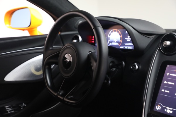 Used 2023 McLaren GT for sale $166,900 at Alfa Romeo of Greenwich in Greenwich CT 06830 22
